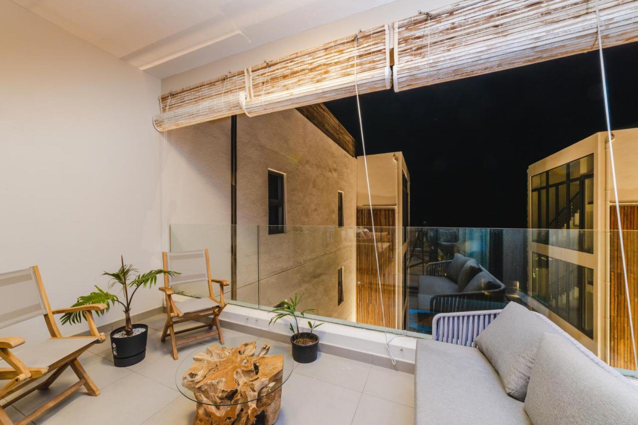 One Bay Residence Unit 15 - Penthouse With Private Roof Top, Jacuzzi And Sea View Grand-Baie Dış mekan fotoğraf